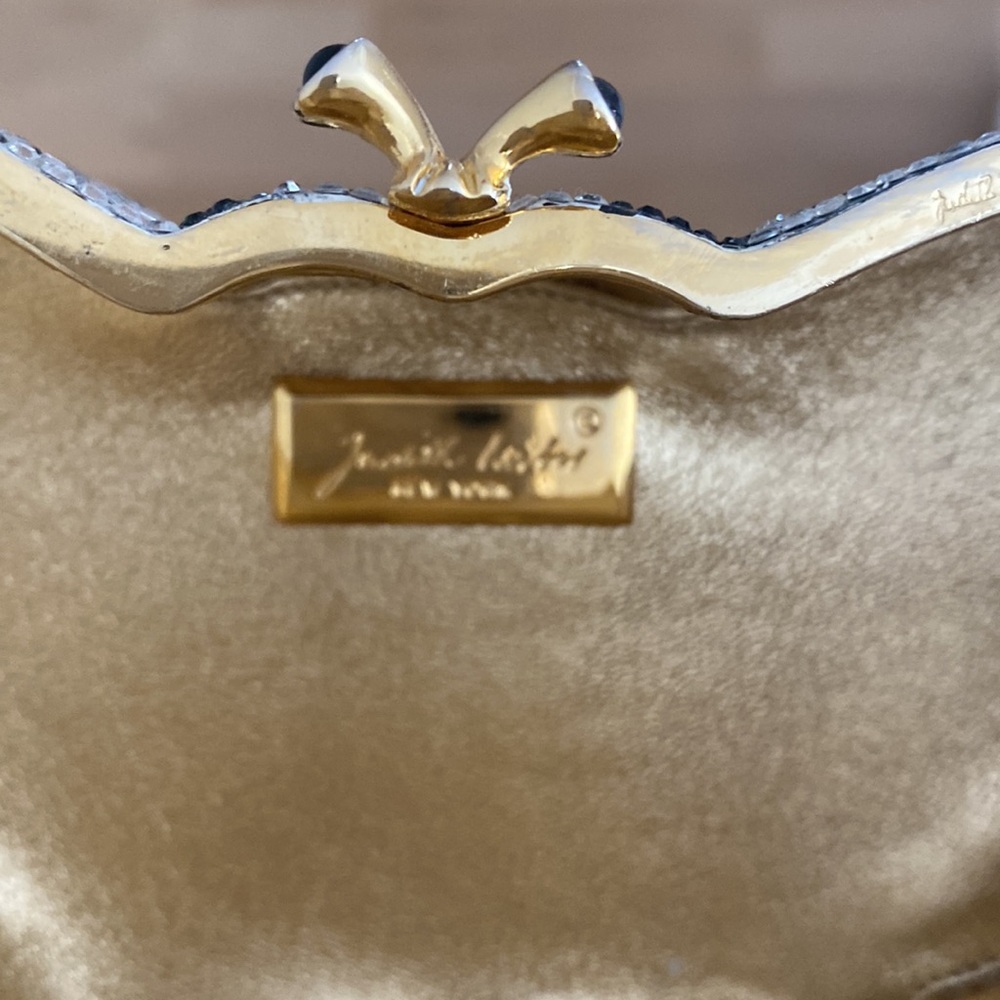 💯 Authentic Judith Leiber - Picture 9 of 10